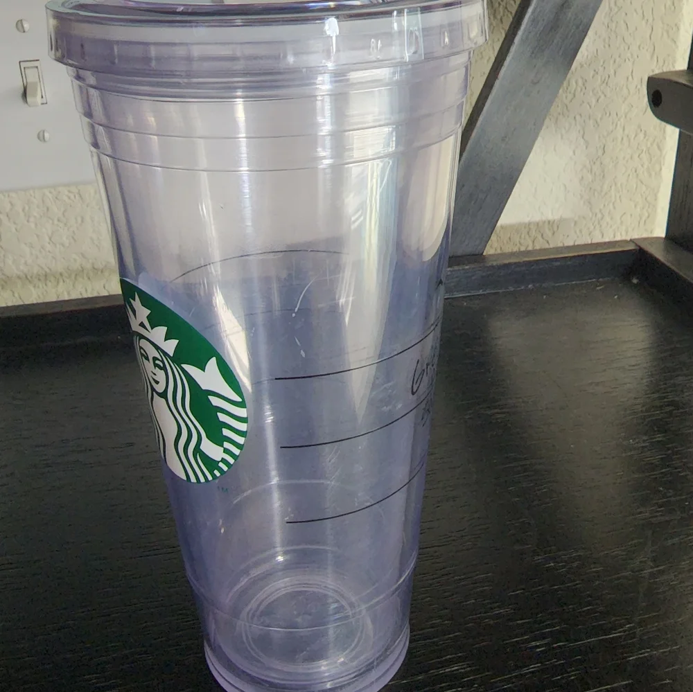 Starbucks cup‎